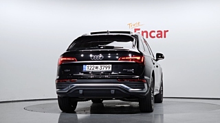 AUDI Q5 FY 2022