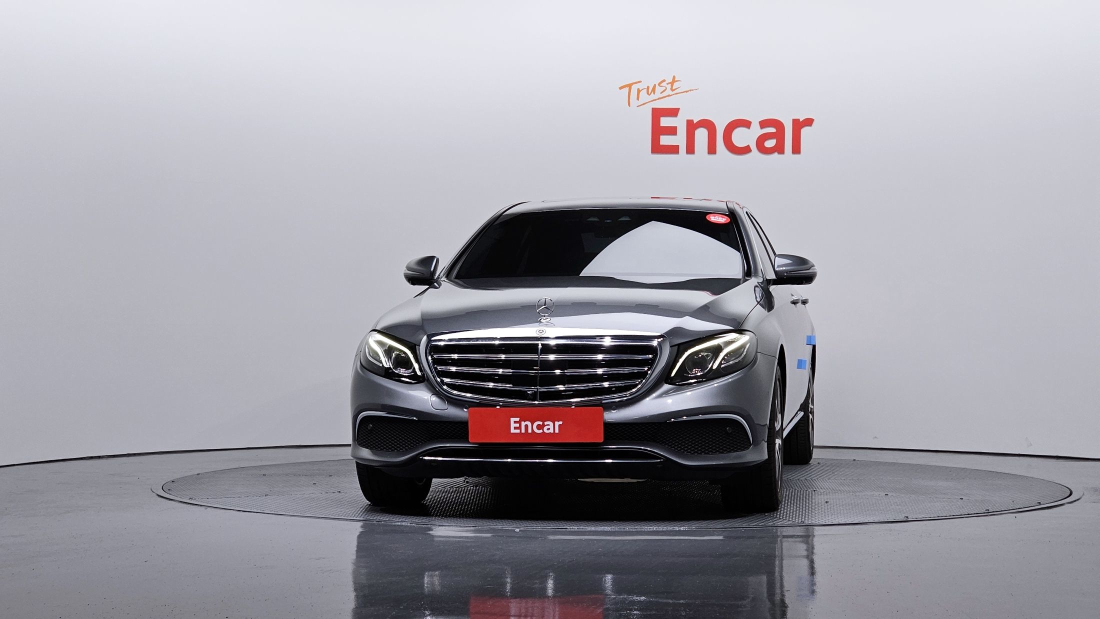 MERCEDES BENZ E-CLASS W213 2020