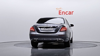 MERCEDES BENZ E-CLASS W213 2020