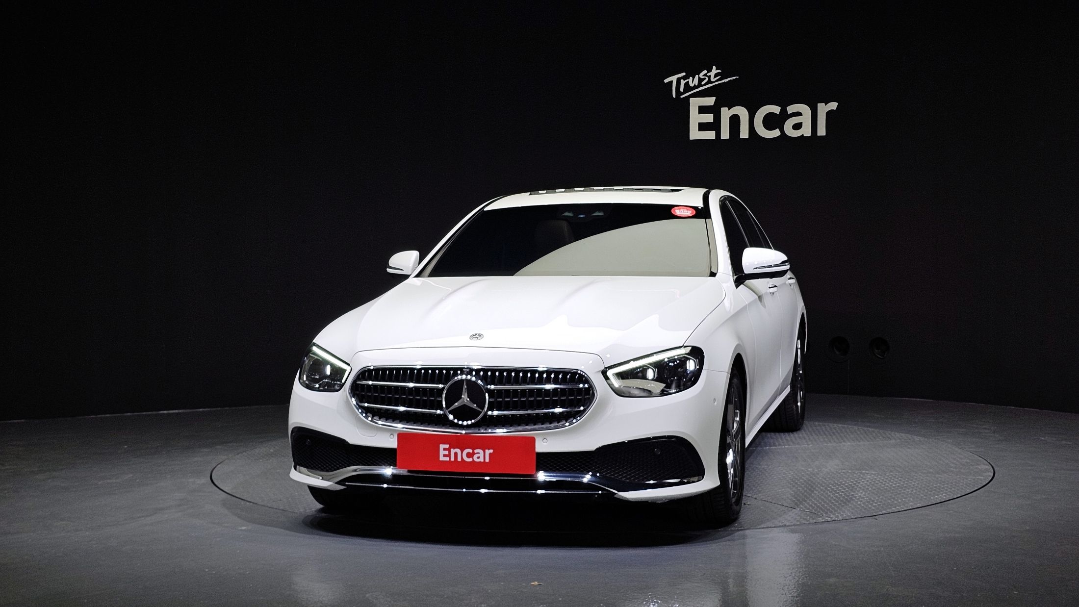 MERCEDES BENZ E-CLASS W213 2022