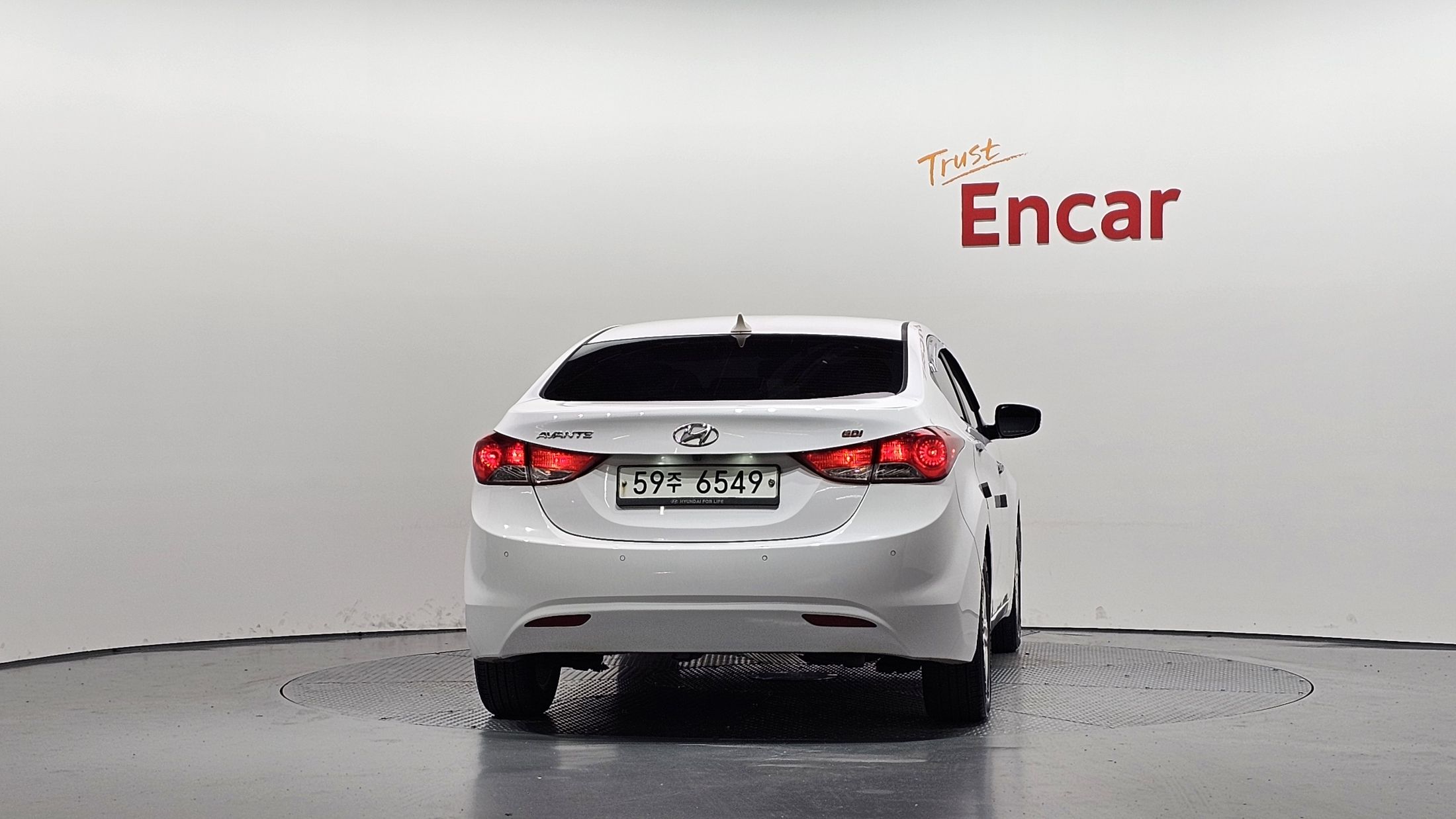 HYUNDAI AVANTE MD 2012