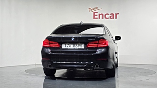 BMW 5-SERIES G30 2018