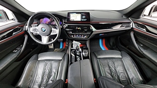 BMW 5-SERIES G30 2018