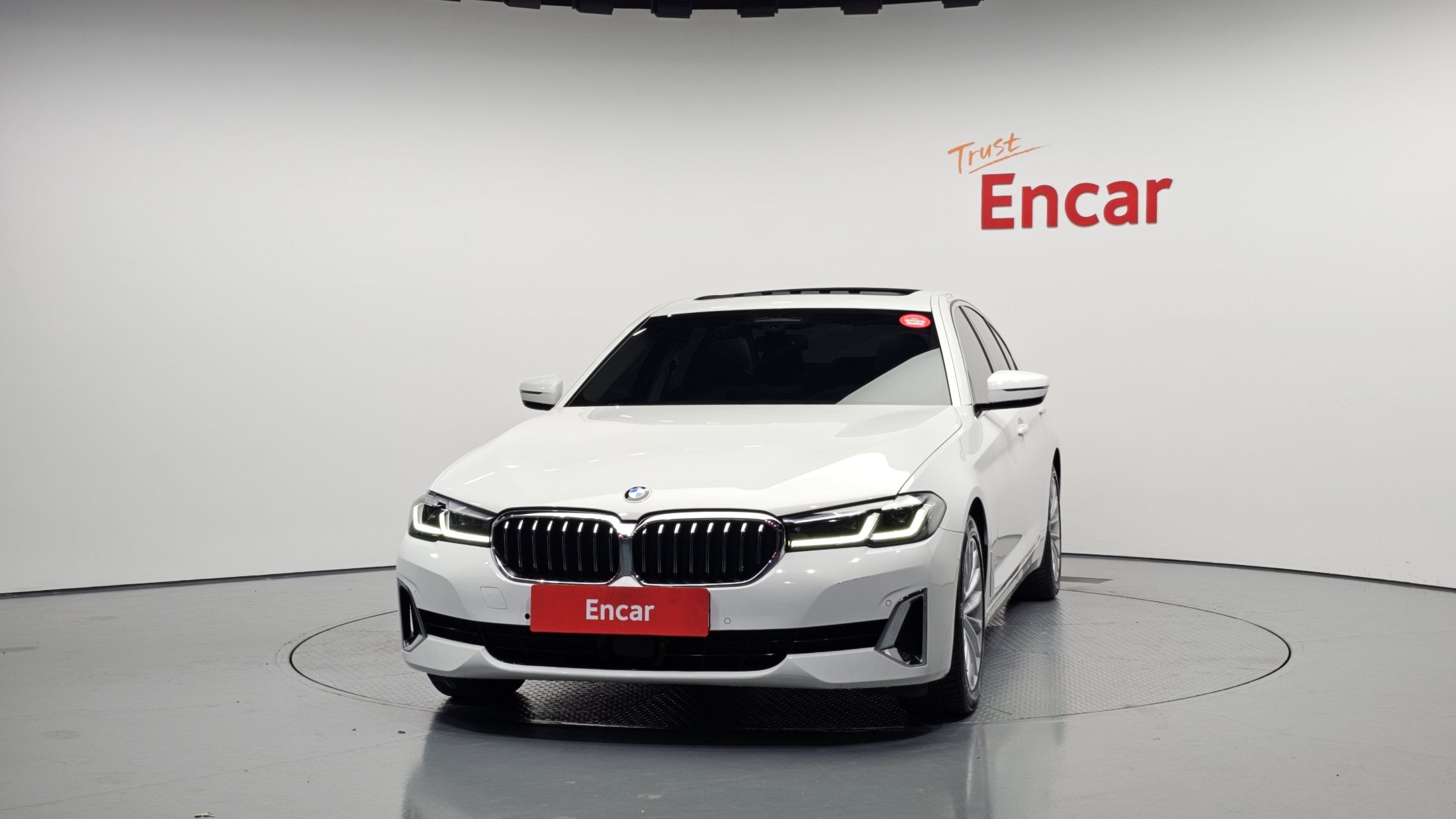 BMW 5-SERIES G30 2022