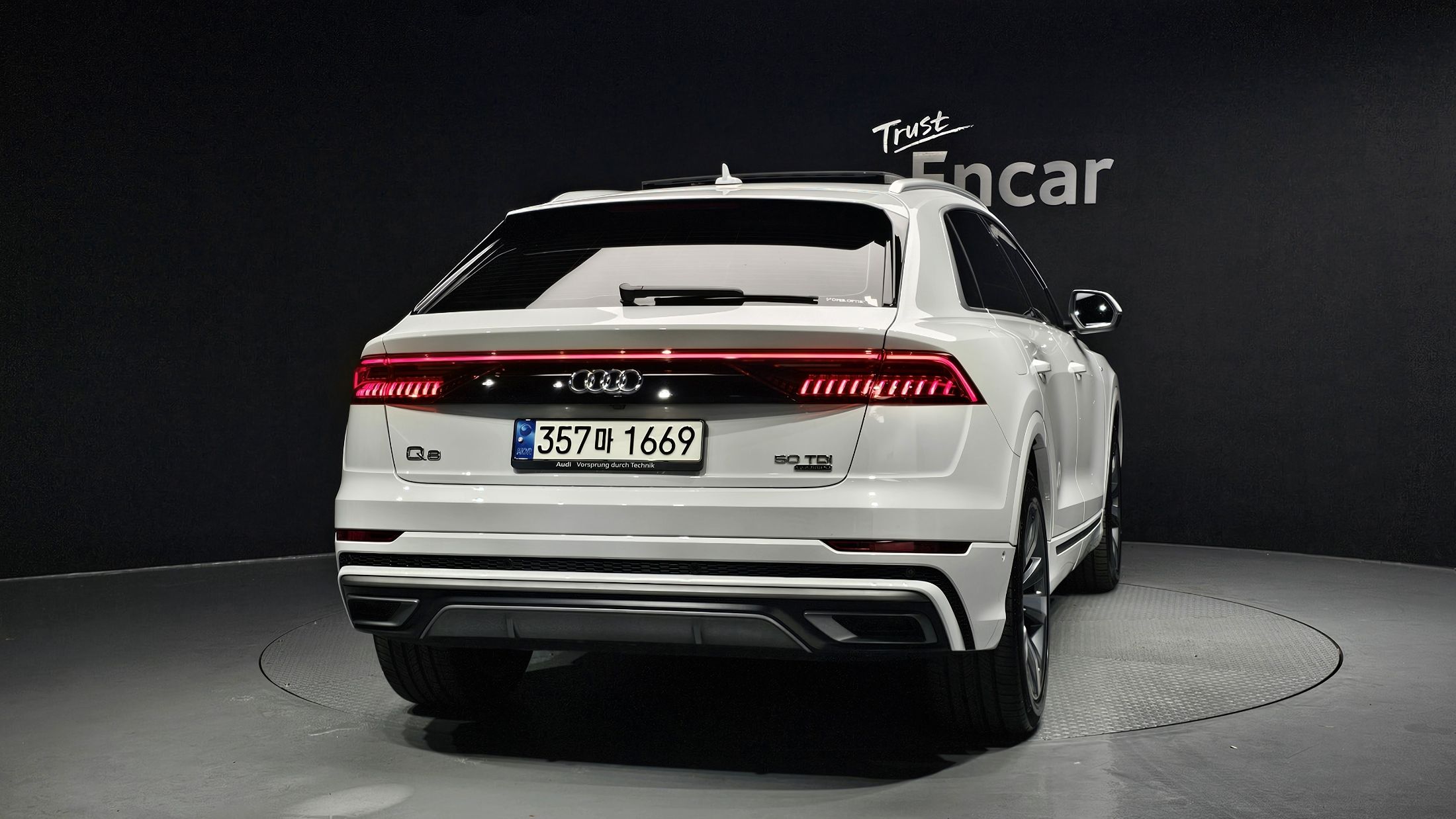 AUDI Q8 4M 2021