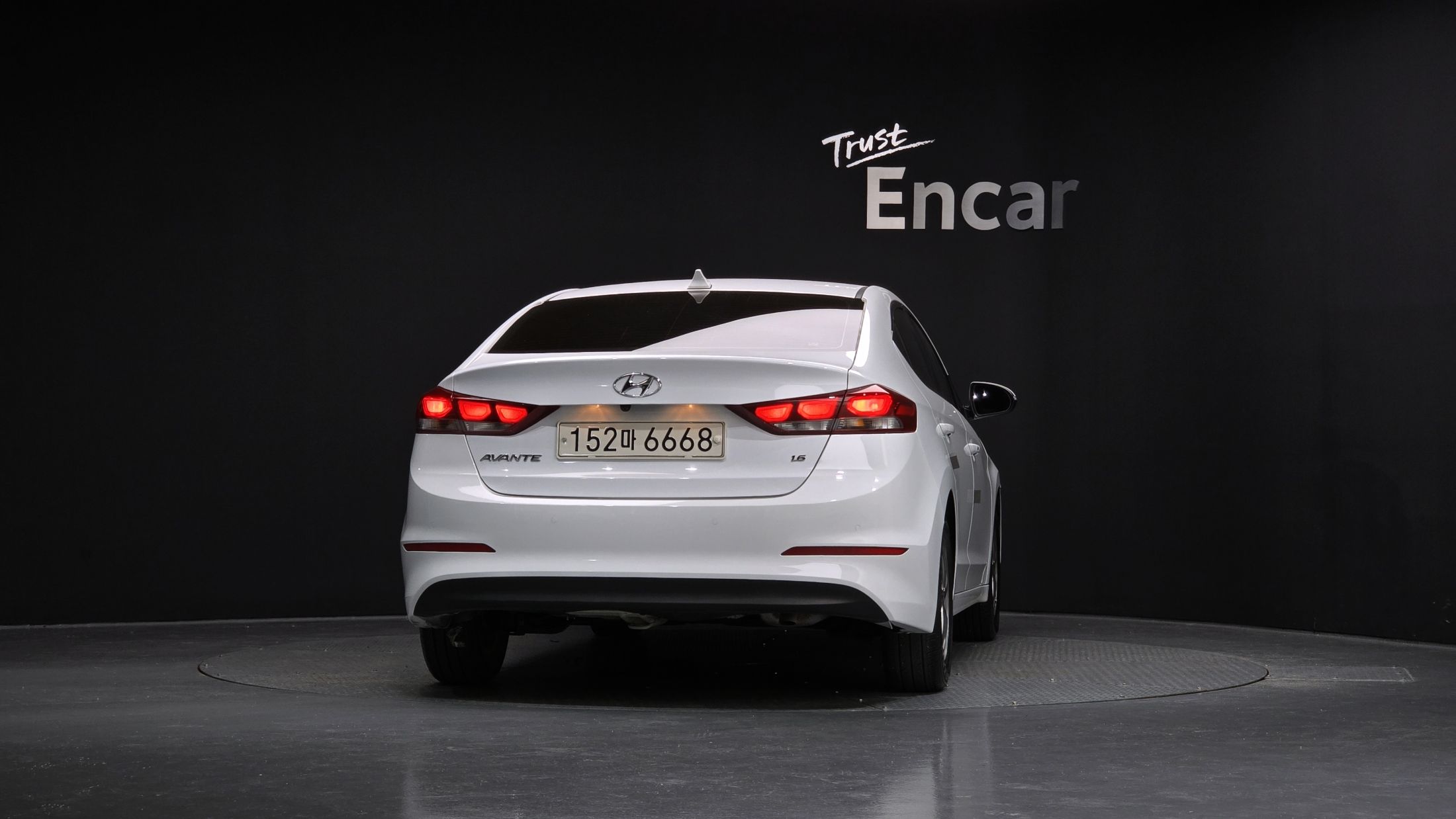 HYUNDAI AVANTE AD 2018