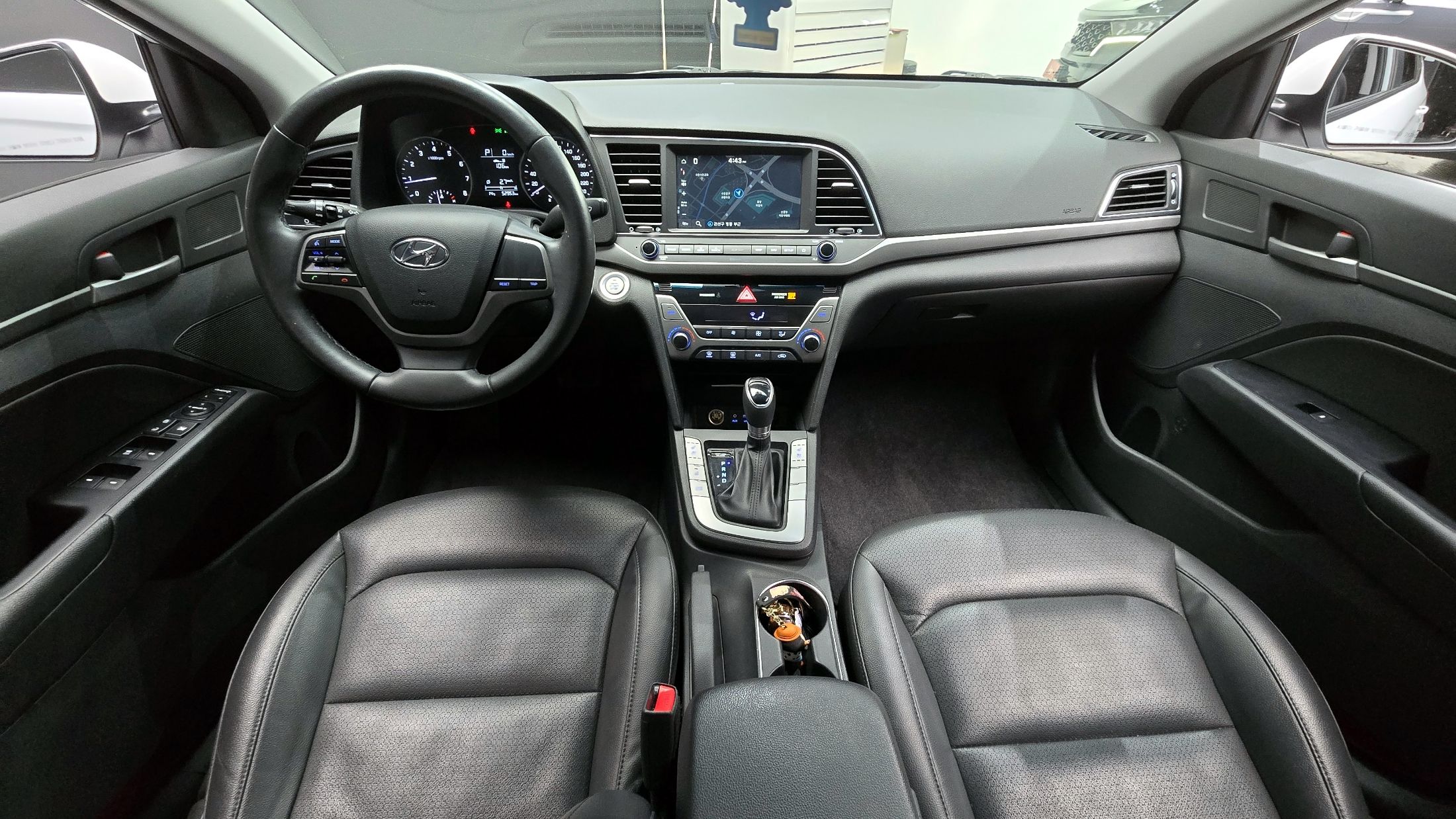 HYUNDAI AVANTE AD 2018