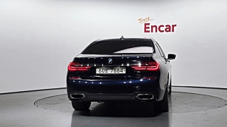 BMW 7-SERIES G11 2019