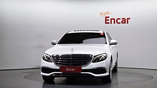 MERCEDES BENZ E-CLASS W213 2020