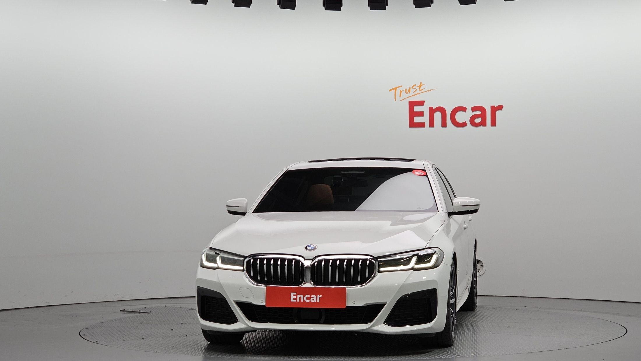 BMW 5-SERIES G30 2020