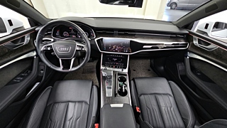 AUDI A7 4K 2021