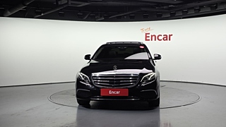 MERCEDES BENZ E-CLASS W213 2017