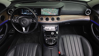 MERCEDES BENZ E-CLASS W213 2017