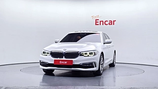 BMW 5-SERIES G30 2019