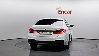 BMW 5-SERIES G30 2020