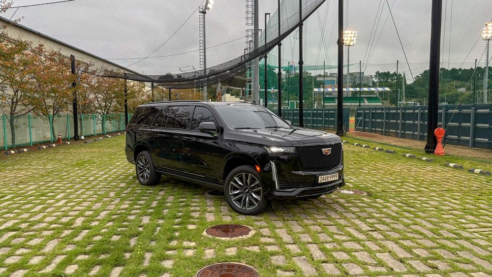 CADILLAC ESCALADE 2023