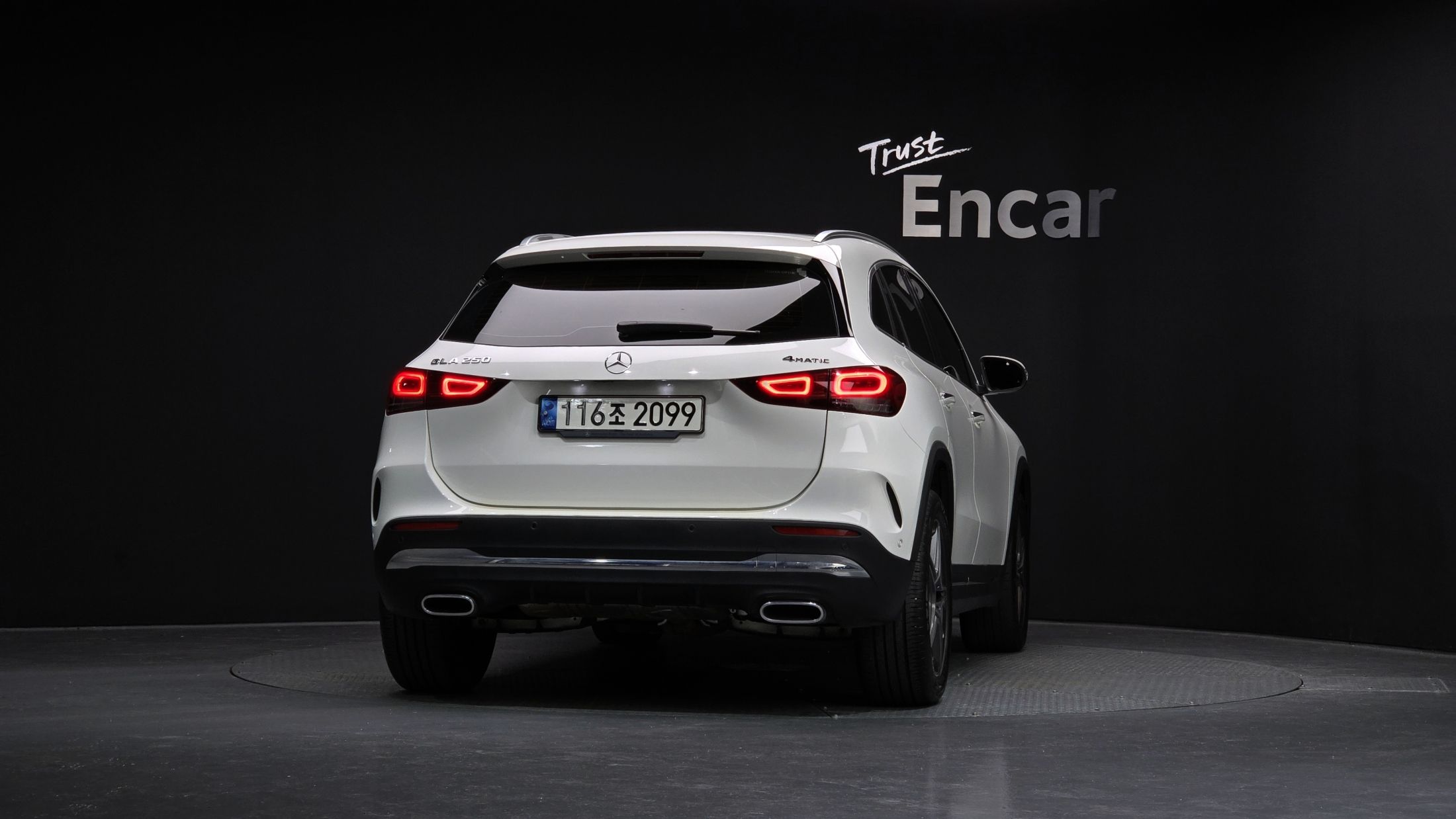 MERCEDES BENZ GLA-CLASS H247 2020