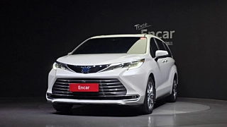 TOYOTA SIENNA 2023