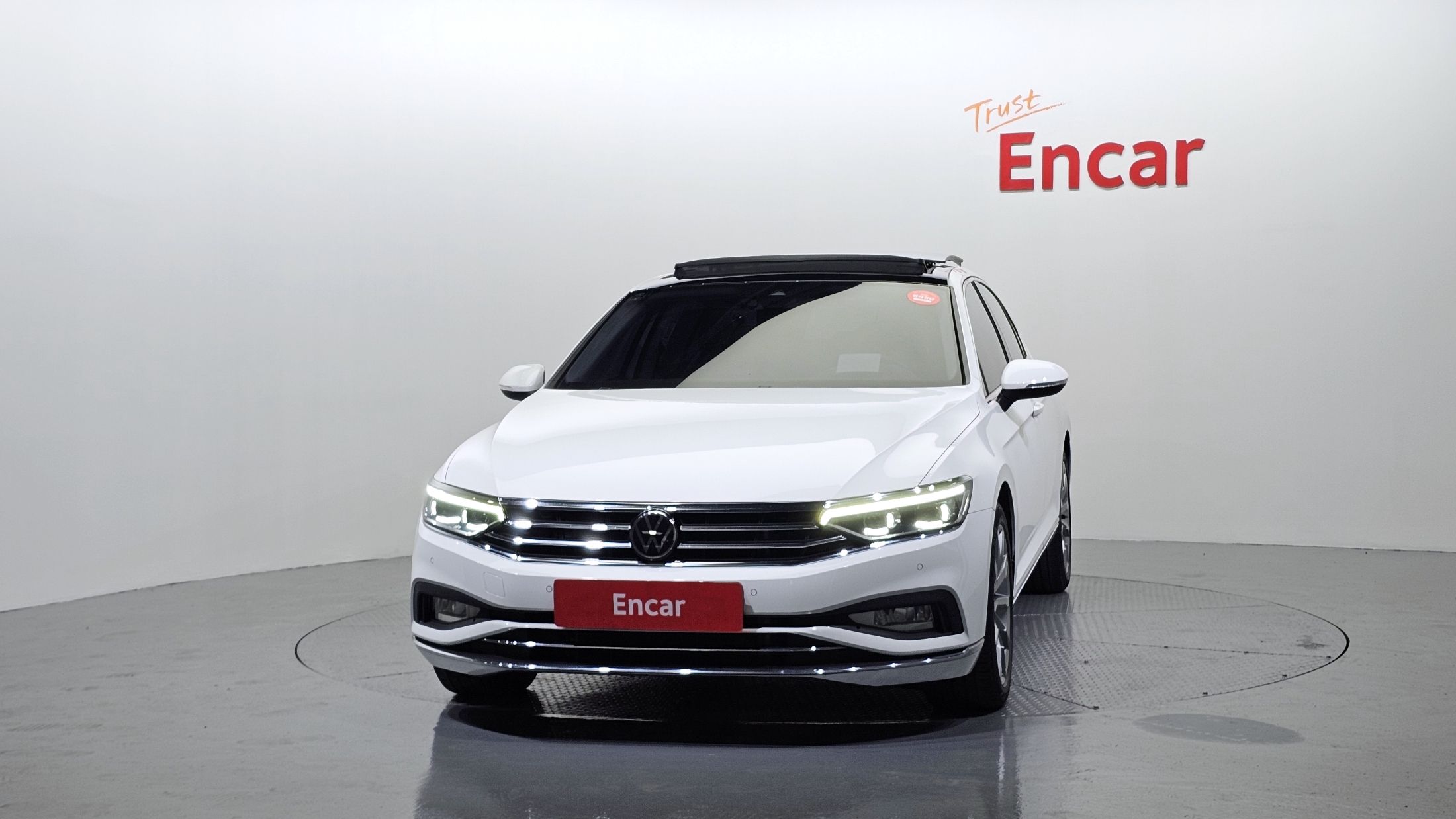 VOLKSWAGEN PASSAT GT B8 2022