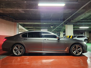BMW 7-SERIES G11 2017