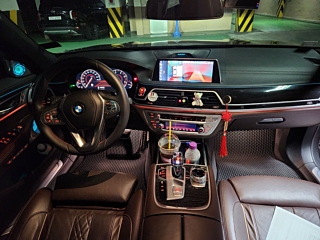 BMW 7-SERIES G11 2017