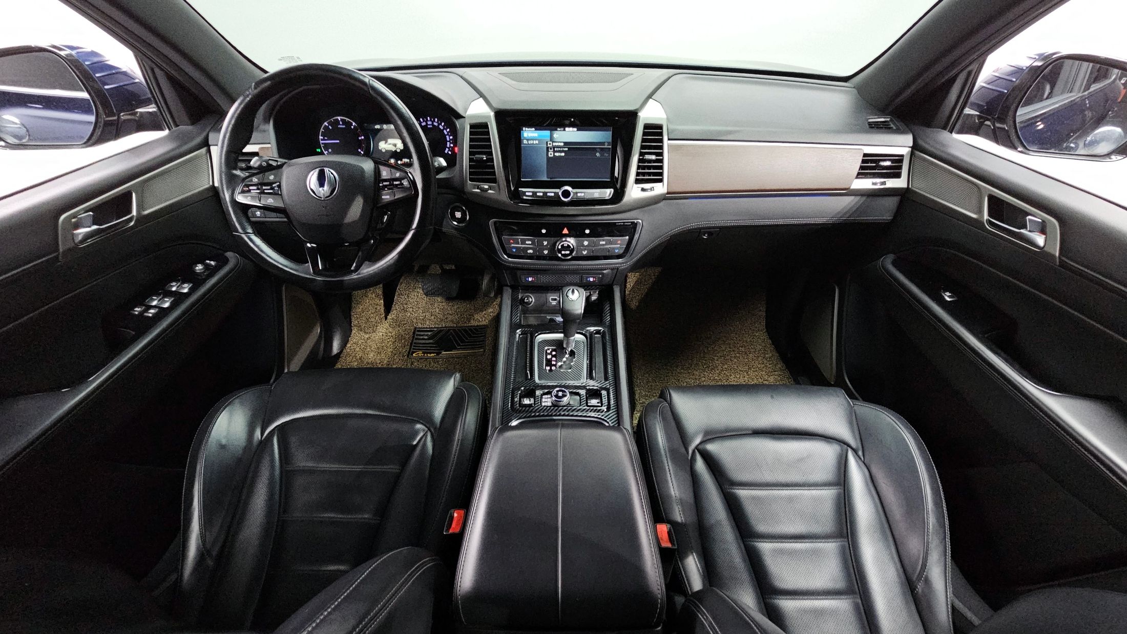 SSANGYONG REXTON G4 2017