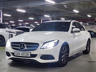 MERCEDES BENZ C-CLASS W205 2017