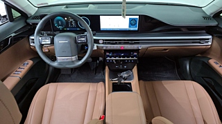 HYUNDAI GRANDEUR HYBRID GN7 2023
