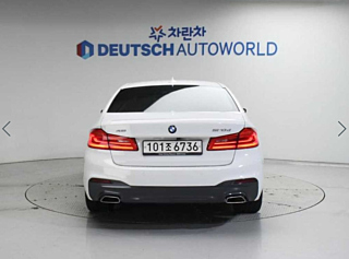 BMW 5-SERIES G30 2020