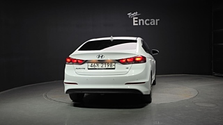 HYUNDAI AVANTE AD 2017