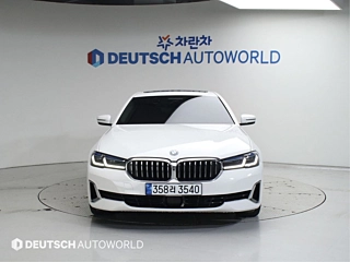 BMW 5-SERIES G30 2022