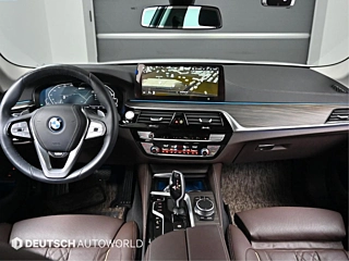 BMW 5-SERIES G30 2022