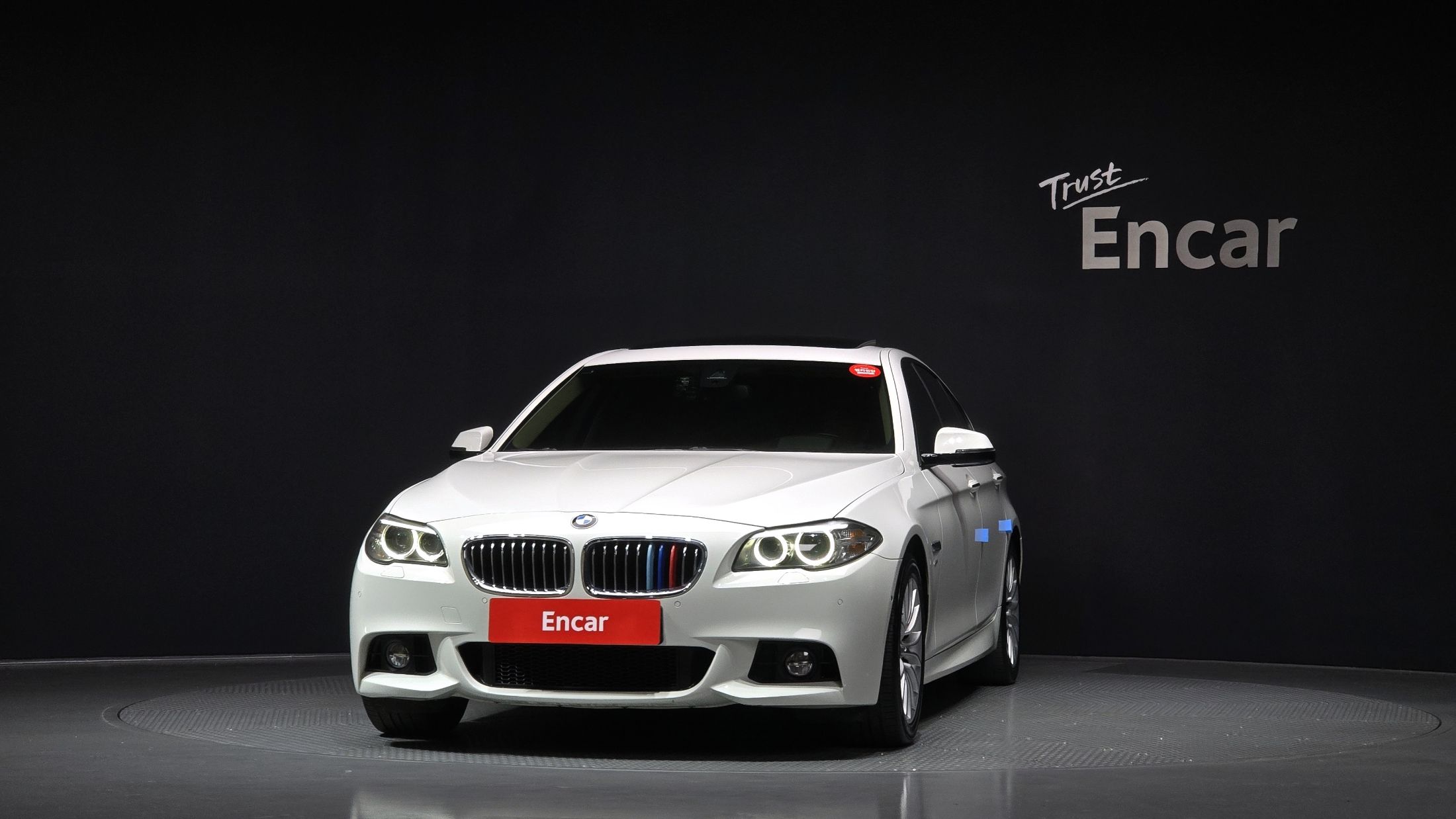 BMW 5-SERIES F10 2016