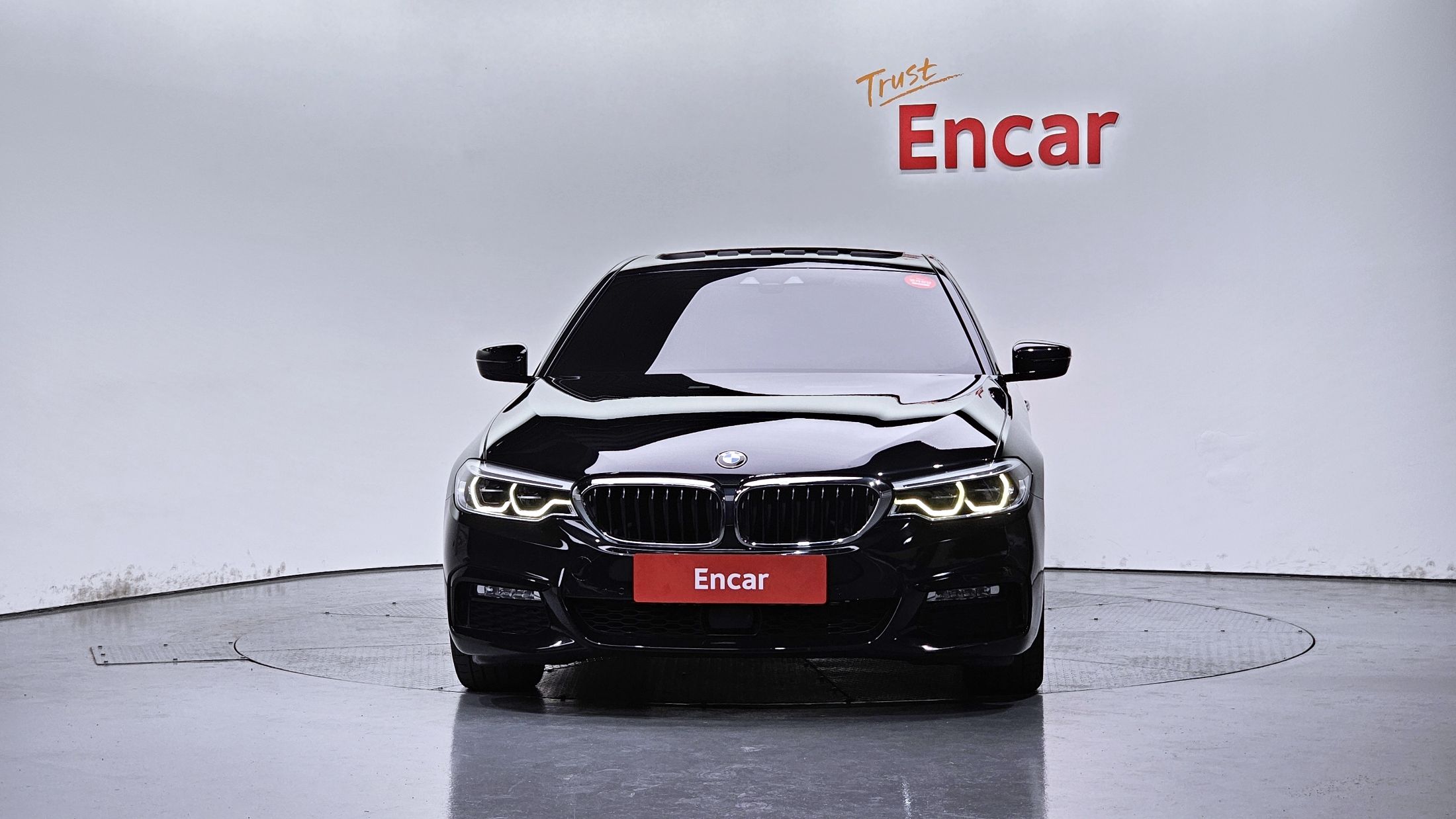 BMW 5-SERIES G30 2017