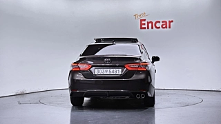 TOYOTA CAMRY XV70 2020