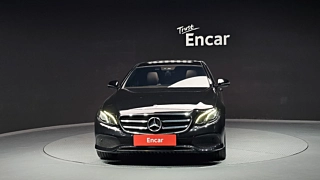 MERCEDES BENZ E-CLASS W213 2020