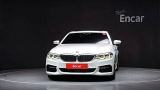 BMW 5-SERIES G30 2020