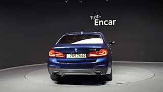 BMW 5-SERIES G30 2020