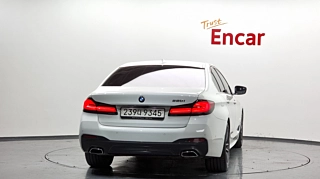 BMW 5-SERIES G30 2022