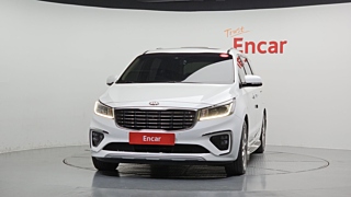 KIA CARNIVAL 2018