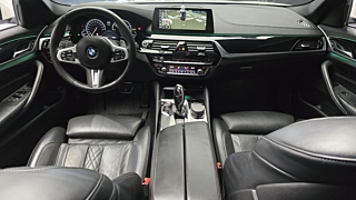 BMW 5-SERIES G30 2018
