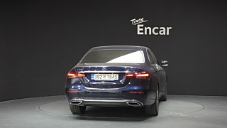 MERCEDES BENZ E-CLASS W213 2022