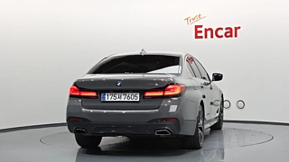 BMW 5-SERIES G30 2020