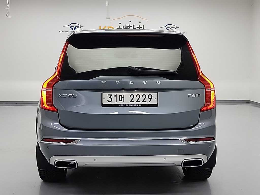 VOLVO XC90 2019
