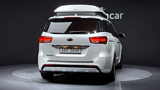 KIA CARNIVAL 2016