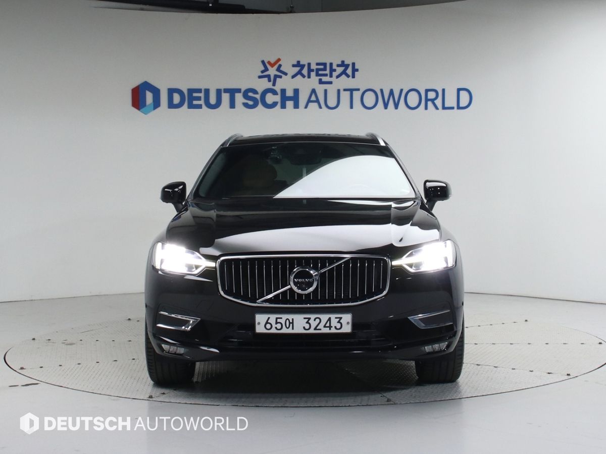 VOLVO XC60 2017