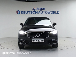 VOLVO XC60 2017
