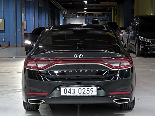 HYUNDAI GRANDEUR IG 2016