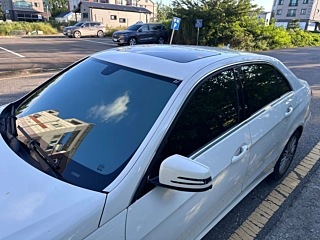 MERCEDES BENZ E-CLASS W212 2011