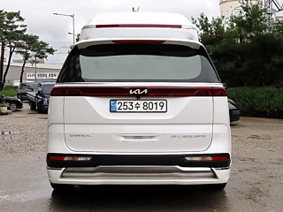 KIA CARNIVAL 2023